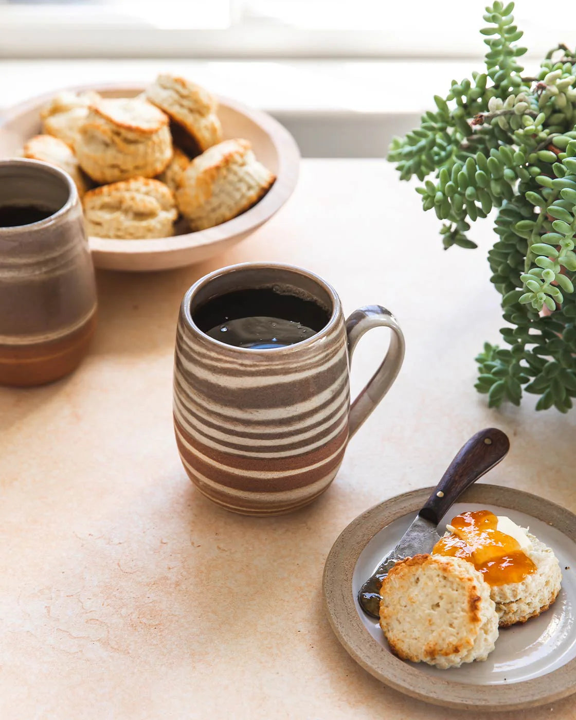 Craft Magic-Marbled Stone Mugs